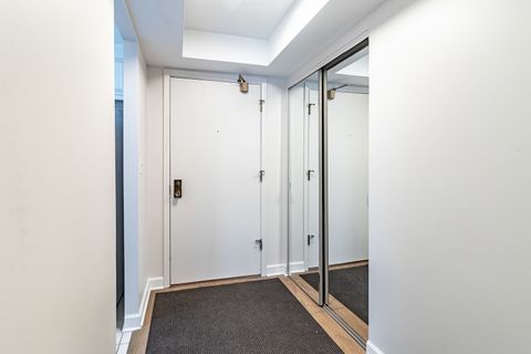 Tiny photo for 13200 W Heiden Circle #2111, Lake Bluff, IL 60044 (MLS # 12606702)