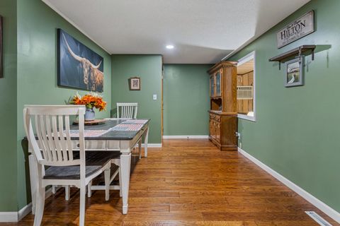 Tiny photo for 4216 Anderson Drive, Heyworth, IL 61745 (MLS # 12457890)