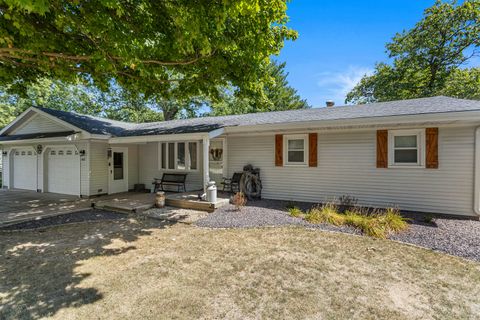 Tiny photo for 4216 Anderson Drive, Heyworth, IL 61745 (MLS # 12457890)