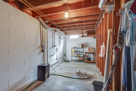 Tiny photo for 609 W LeClaire Road, Eldridge, IA 52748 (MLS # 12604103)