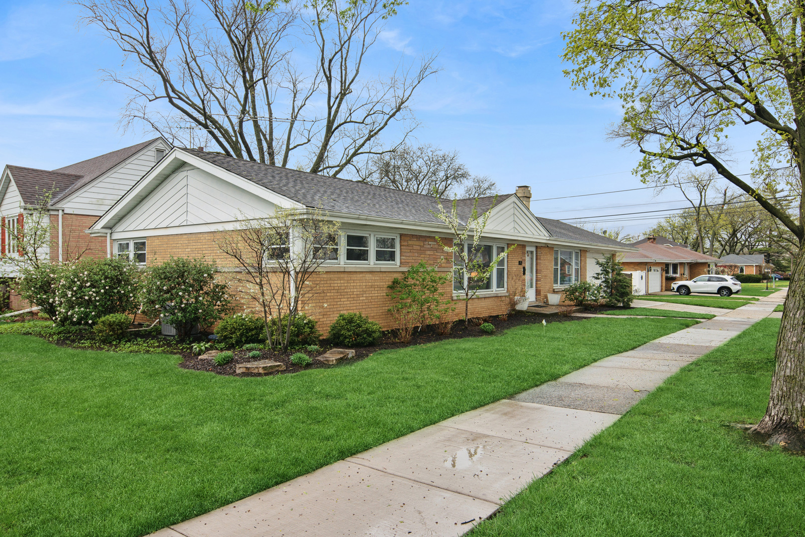 701 Peterson Avenue