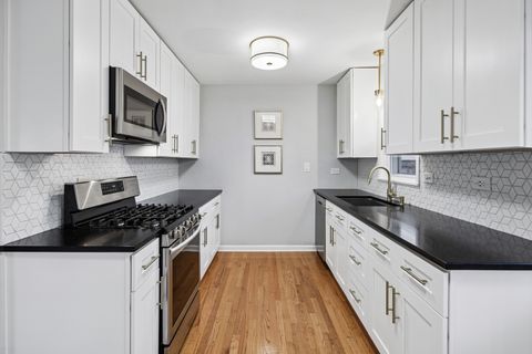 Tiny photo for 701 Peterson Avenue, Park Ridge, IL 60068 (MLS # 12555264)