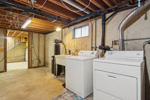 Tiny photo for 2502 E Chestnut Drive, Wonder Lake, IL 60097 (MLS # 12531852)