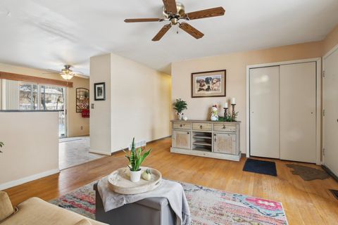 Tiny photo for 2502 E Chestnut Drive, Wonder Lake, IL 60097 (MLS # 12531852)