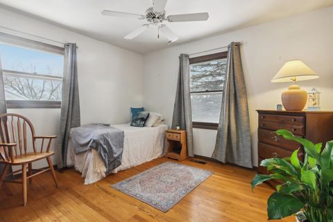 Tiny photo for 2502 E Chestnut Drive, Wonder Lake, IL 60097 (MLS # 12531852)