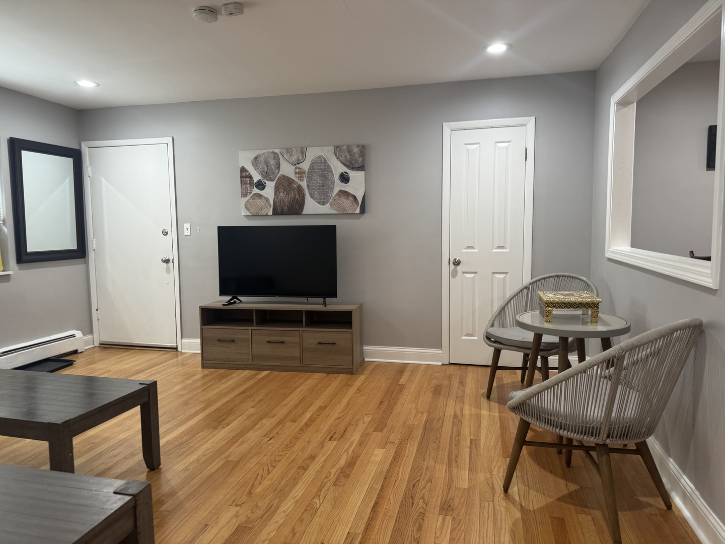 1709 W Estes Avenue 2S