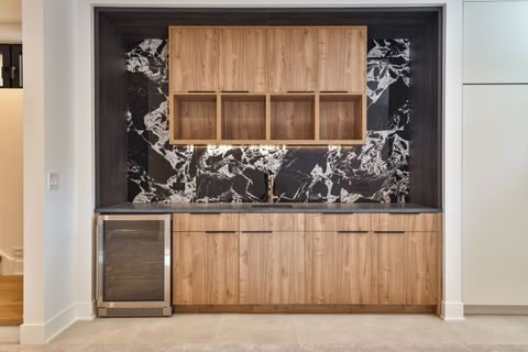 Tiny photo for 1416 W Warner Avenue, Chicago, IL 60613 (MLS # 12526303)