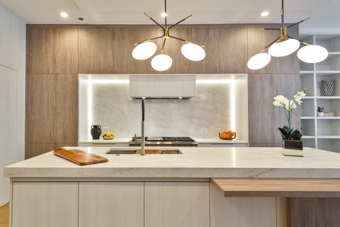 Tiny photo for 1416 W Warner Avenue, Chicago, IL 60613 (MLS # 12526303)