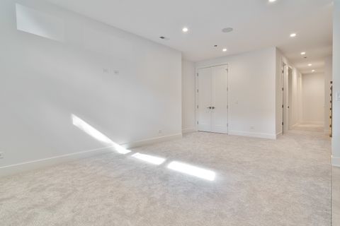 Tiny photo for 1416 W Warner Avenue, Chicago, IL 60613 (MLS # 12526303)