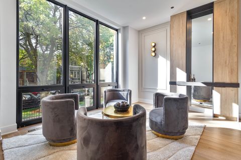 Tiny photo for 1416 W Warner Avenue, Chicago, IL 60613 (MLS # 12526303)