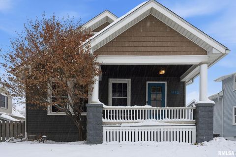 Photo of 415 23RD Avenue, Moline, IL 61265 (MLS # QC4269776)