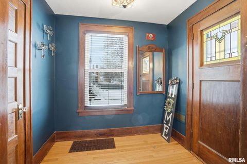 Tiny photo for 415 23RD Avenue, Moline, IL 61265 (MLS # QC4269776)