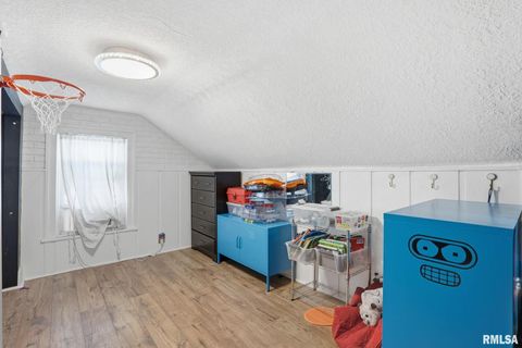 Tiny photo for 415 23RD Avenue, Moline, IL 61265 (MLS # QC4269776)