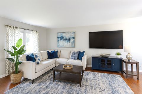 Tiny photo for 304 Jackson Street, Bartlett, IL 60103 (MLS # 12497016)