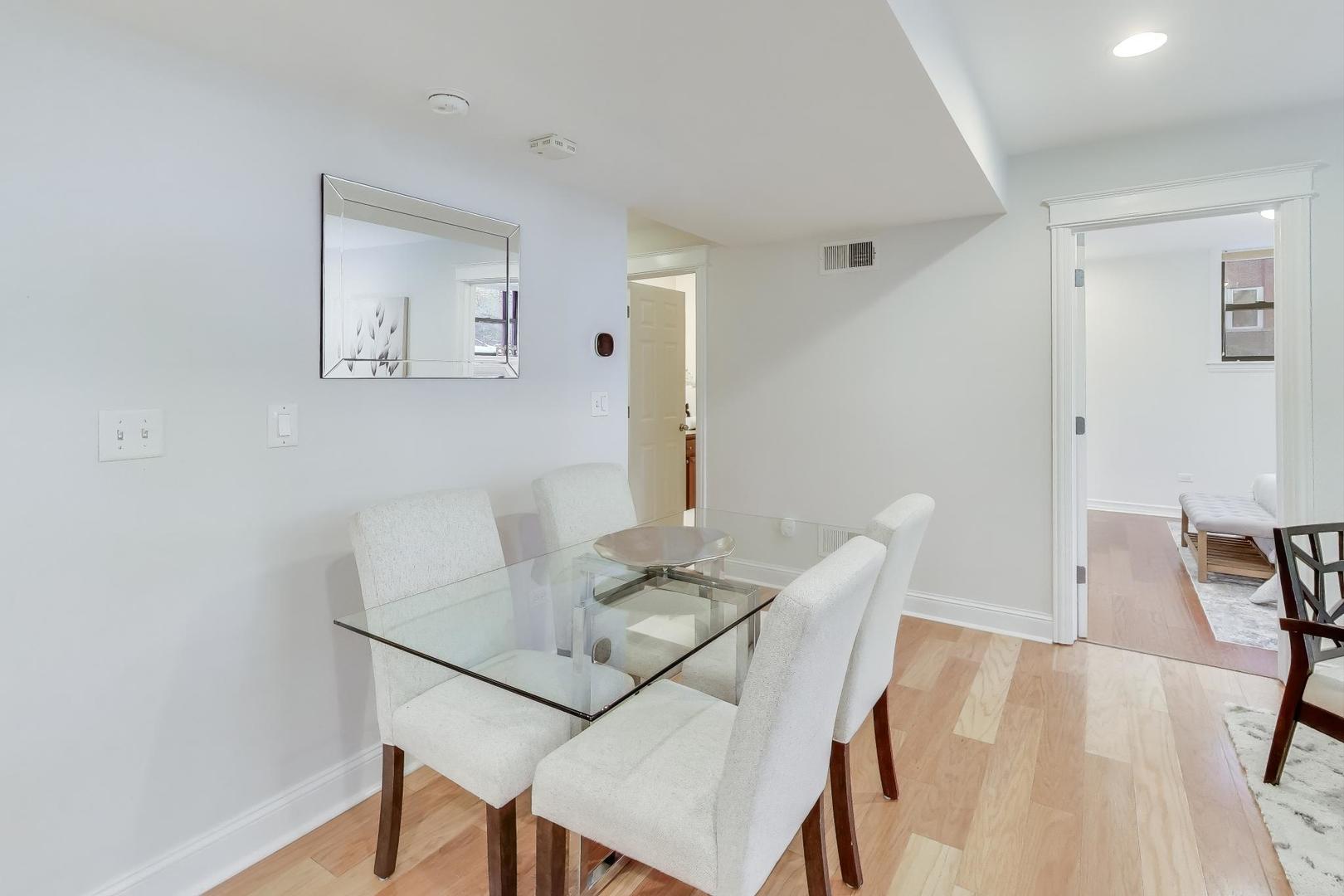 2201 W Winona Street G