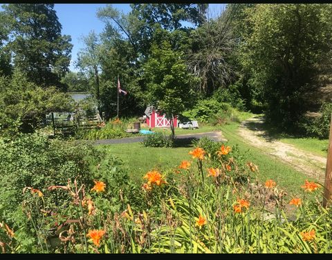 Tiny photo for 707 Quinn Road, McHenry, IL 60051 (MLS # 12588597)