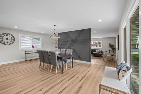 Tiny photo for 450 Manor Hill Lane, Lombard, IL 60148 (MLS # 12478267)