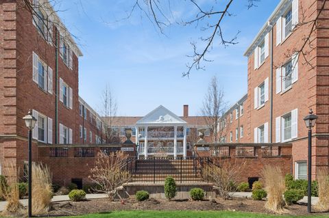 Photo of 2242 Sherman Avenue #G, Evanston, IL 60201 (MLS # 12596389)