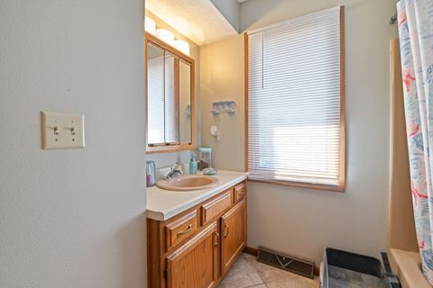 Tiny photo for Rockford, IL 61114 (MLS # 12601270)