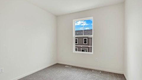 Tiny photo for 2046 Yellowstone Boulevard, Mundelein, IL 60060 (MLS # 12762778)