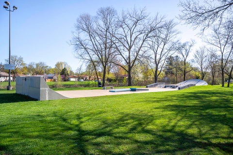 Tiny photo for 2046 Yellowstone Boulevard, Mundelein, IL 60060 (MLS # 12762778)