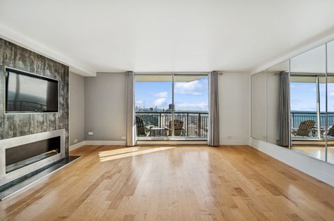 Tiny photo for 6007 N Sheridan Road #38G, Chicago, IL 60660 (MLS # 12445807)