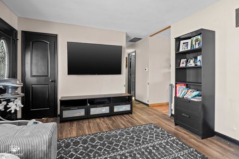 Tiny photo for 538 Belmont Drive, Romeoville, IL 60446 (MLS # 12523353)