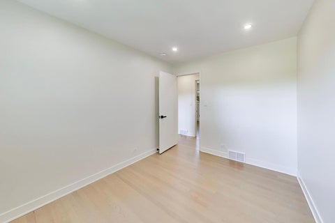 Tiny photo for 910 E Kimber Lane, Arlington Heights, IL 60005 (MLS # 12774587)