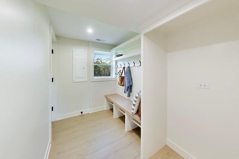 Tiny photo for 910 E Kimber Lane, Arlington Heights, IL 60005 (MLS # 12774587)