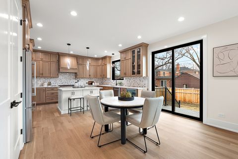 A home in La Grange