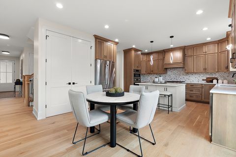 A home in La Grange