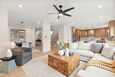 A home in La Grange