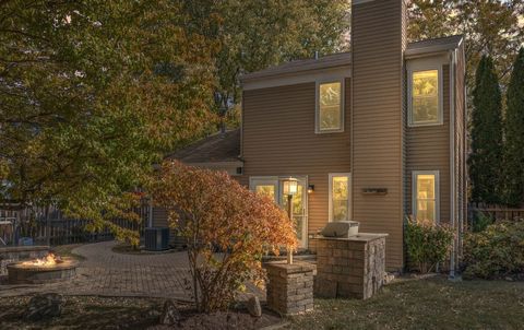 A home in Algonquin