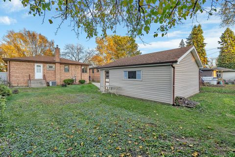 A home in Oak Lawn