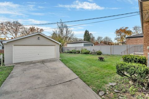 A home in Oak Lawn