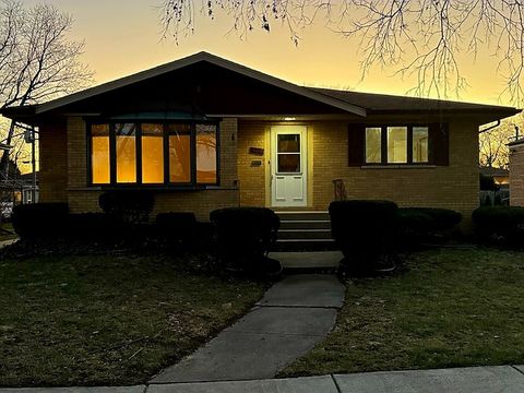 A home in Oak Lawn