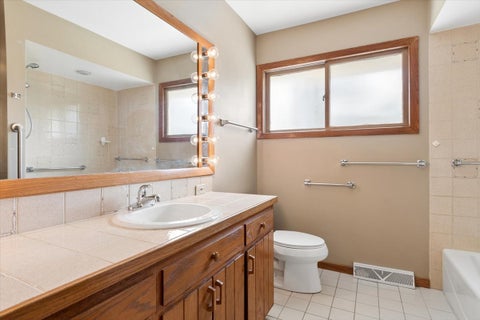 Tiny photo for 540 Bluebell Court, Lisle, IL 60532 (MLS # 12739682)