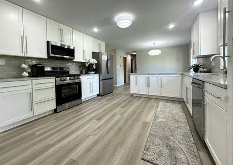 Tiny photo for 1108 Pearl Drive, Mahomet, IL 61853 (MLS # 12624418)