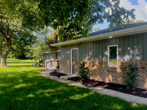 Tiny photo for 1108 Pearl Drive, Mahomet, IL 61853 (MLS # 12624418)