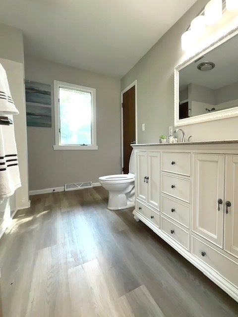 Tiny photo for 1108 Pearl Drive, Mahomet, IL 61853 (MLS # 12624418)
