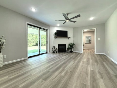 Tiny photo for 1108 Pearl Drive, Mahomet, IL 61853 (MLS # 12624418)