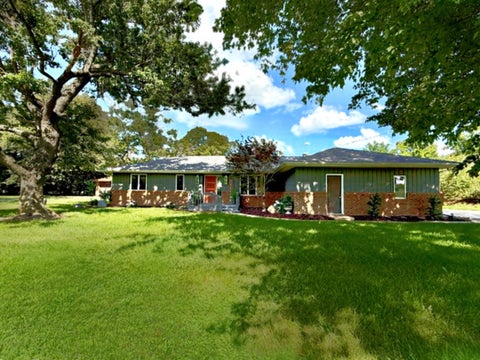 Photo of 1108 Pearl Drive, Mahomet, IL 61853 (MLS # 12624418)