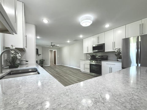 Tiny photo for 1108 Pearl Drive, Mahomet, IL 61853 (MLS # 12624418)