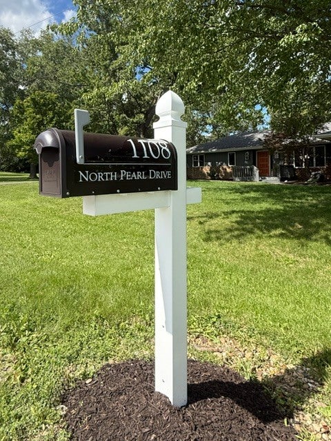 Tiny photo for 1108 Pearl Drive, Mahomet, IL 61853 (MLS # 12624418)