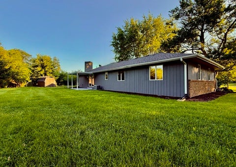 Tiny photo for 1108 Pearl Drive, Mahomet, IL 61853 (MLS # 12624418)