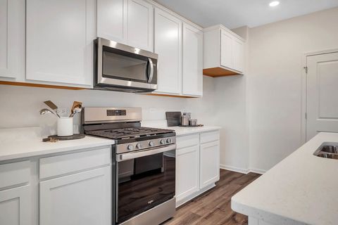 Tiny photo for 1122 Bluebell Lane, Bartlett, IL 60103 (MLS # 12524085)