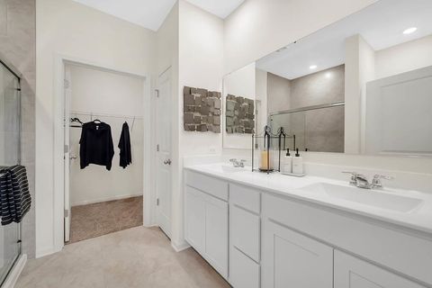 Tiny photo for 1122 Bluebell Lane, Bartlett, IL 60103 (MLS # 12524085)