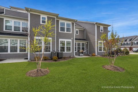 Tiny photo for Bolingbrook, IL 60490 (MLS # 12629696)