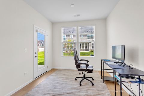 Tiny photo for Bolingbrook, IL 60490 (MLS # 12629696)