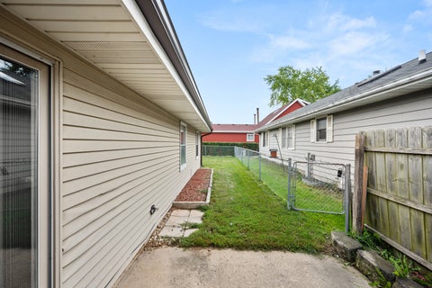 Tiny photo for 1610 Meadowbrook Court, Sycamore, IL 60178 (MLS # 12683661)